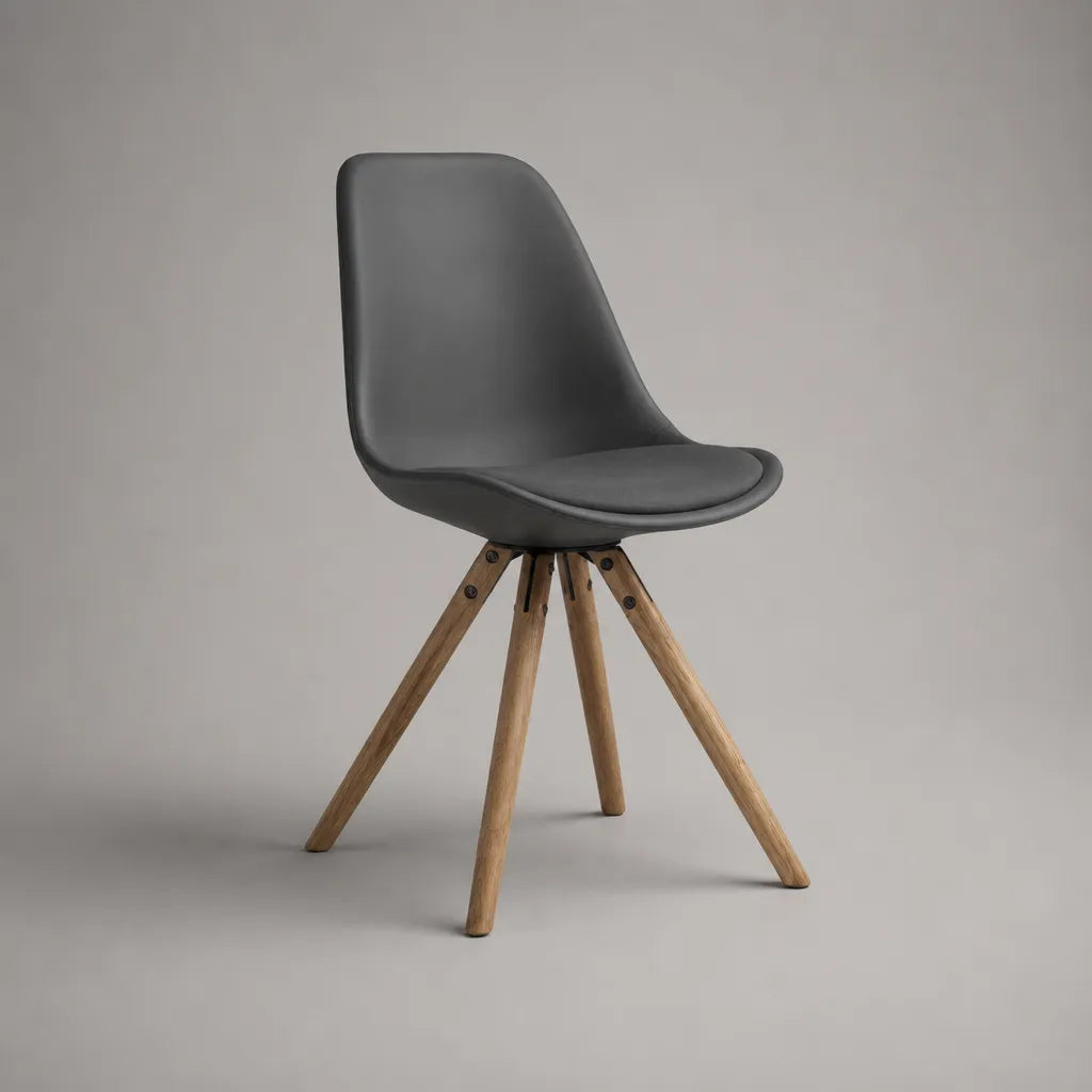 Sedia nera in plastica e legno con seduta imbottita, 49 × 53 × 82 cm